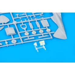 Eduard Reggiane Re.2005 1/48 (conçu Pour être Utilisé Avec Les Kits Sword)