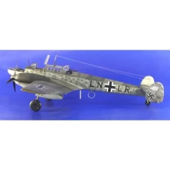 Messerschmitt Bf 110E Réédition De La Trousse D'outils Eduard (première Publication 09/2007). PE Set Inclus, Décalcomanies -Boutique De Modèles Radiocommandés eduard edk8203 messerschmitt bf 110e reedition de la trousse d outils 1 5