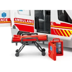 Revell Maquette Ambulance Avec Figurine -Boutique De Modèles Radiocommandés revell rv00824 ambulance avec figurine 3
