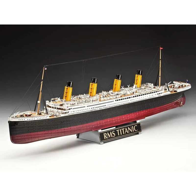 Revell Maquette Bateau R.M.S Titanic Édition Commémorative Du 100ème Anniversaire 2 Revell Maquette Bateau R.M.S Titanic Édition Commémorative Du 100ème Anniversaire – Image 2