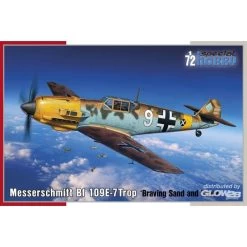 Maquette Avion Messerschmitt Bf 109E-7Trop Bravant Le Sable Et La Neige