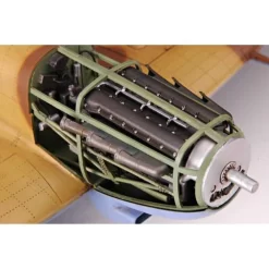 Trumpeter Maquette Avion Supermarine Spitfire Mk.Vb Tropical -Boutique De Modèles Radiocommandés trumpeter tu02412 supermarine spitfire mk vb tropical 1 3